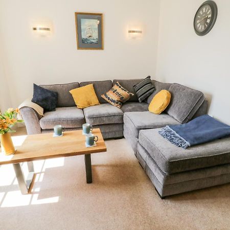 Sail Away, 17 Union Mill Apartment Whitby Bagian luar foto
