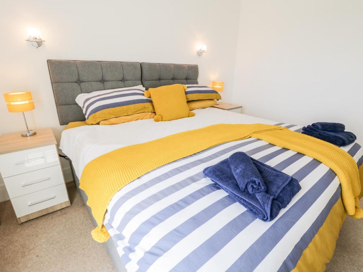 Sail Away, 17 Union Mill Apartment Whitby Bagian luar foto